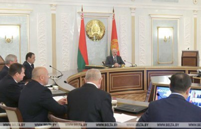 ЕС осторожно вмешивается в кризис в Беларуси