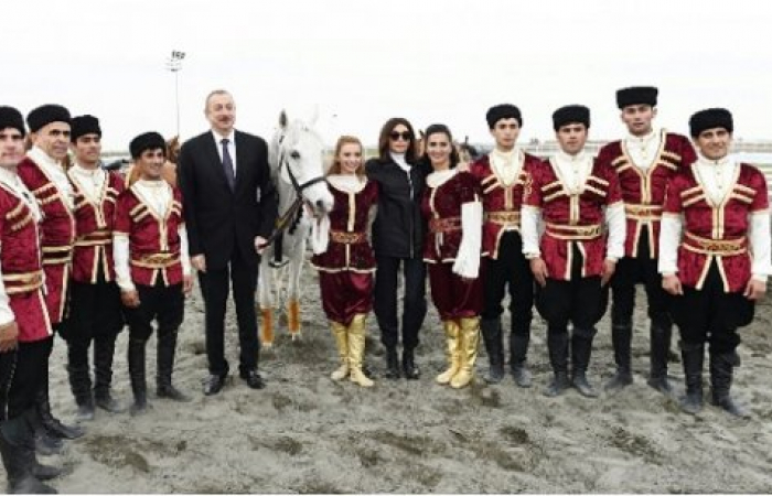 Алиев в Агдаме продвигает традиционные ремесла
